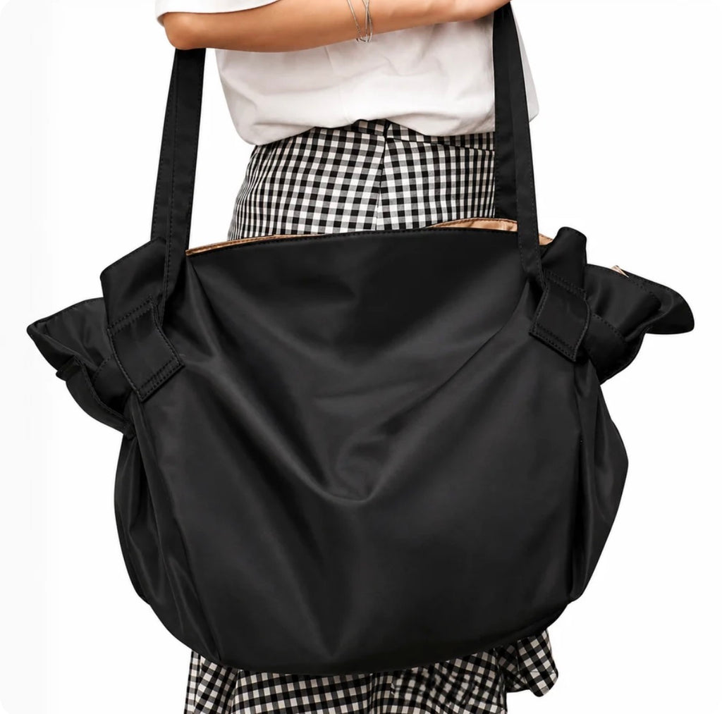 Buskie Bag - The Bag that picks up in seconds